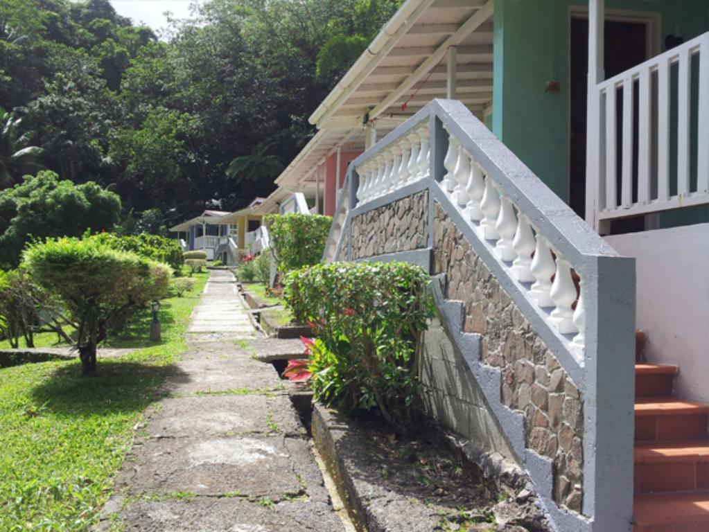 Chez Ophelia Cottage Apartments Roseau Bilik gambar